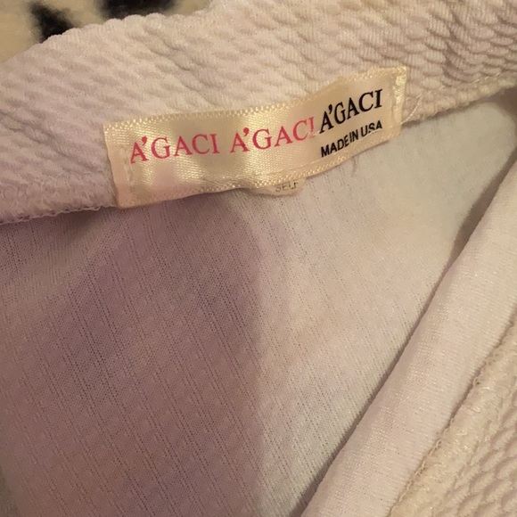 A’gaci white skirt with zipper on back - Picture 3 of 4